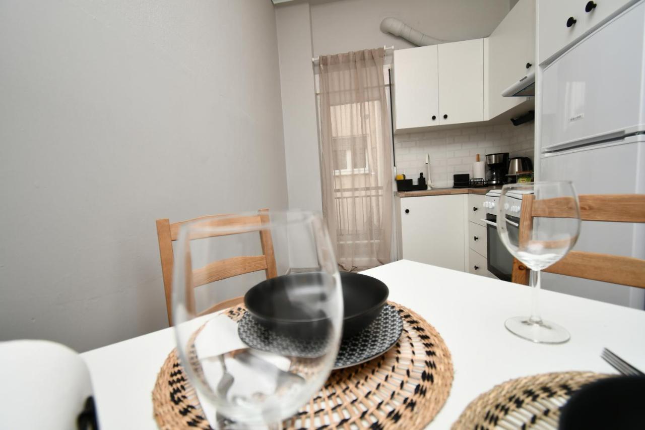 Central Cozy Apartment Яніна Екстер'єр фото