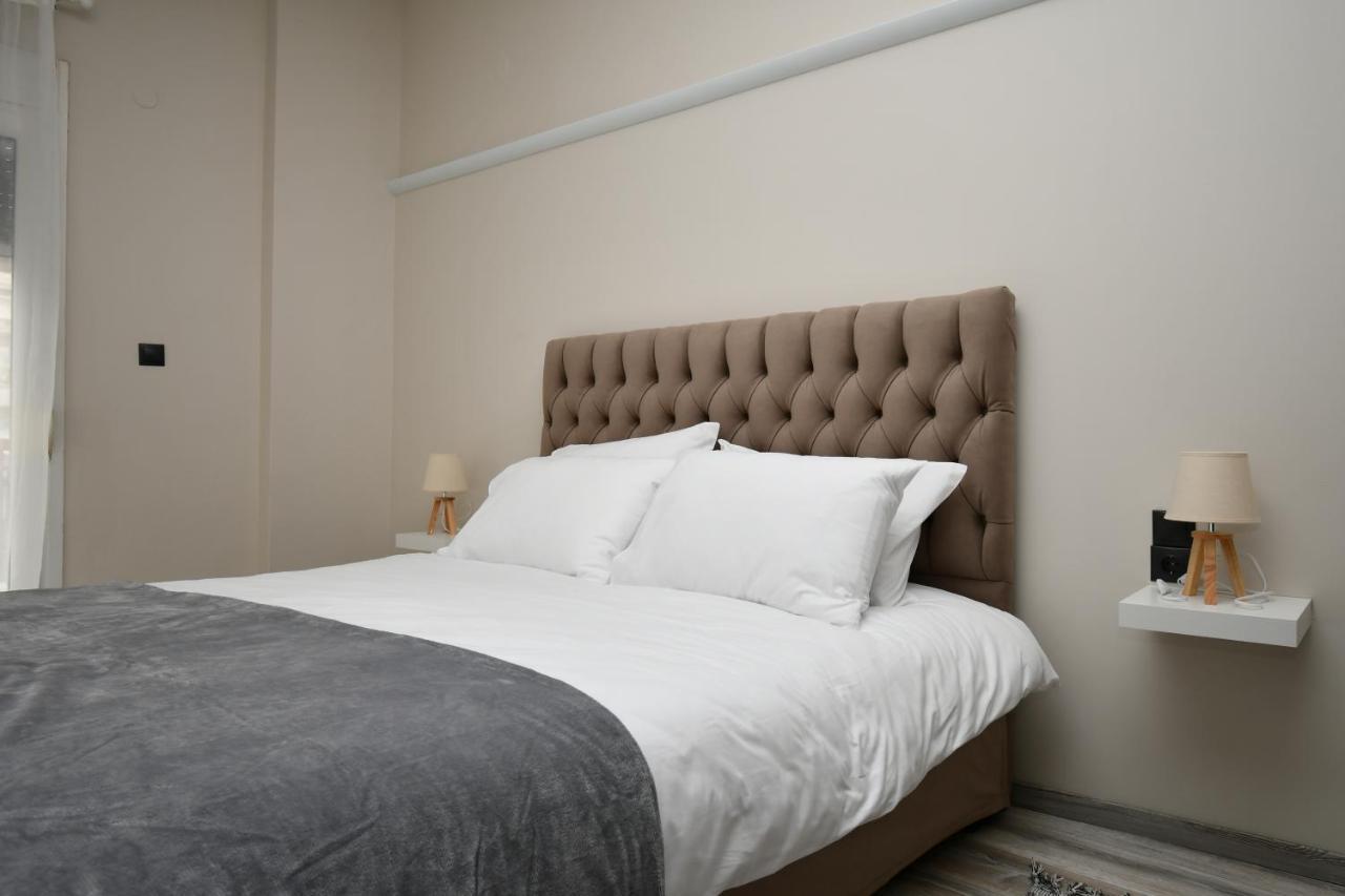 Central Cozy Apartment Яніна Екстер'єр фото